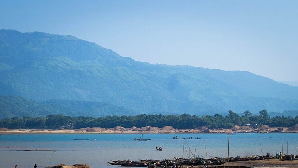 ঈদে বেড়াতে গিয়ে জাদুকাটায় নৌকা ডুবে মাদ্রাসাছাত্রীর মৃত্যু