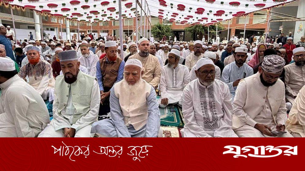 মিরপুরে ঈদের নামাজ আদায় করলেন বিরোধী দলীয় নেতা ডা. শফিকুর রহমান
