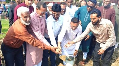 ‘ব্যক্তিপর্যায়ে এলাকার উন্নয়নে এগিয়ে এলে সরকার পাশে থাকবে’