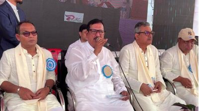 বাবার মতোই তারেক রহমান জাতিকে এগিয়ে নিয়ে যাচ্ছেন: ভূমিমন্ত্রী