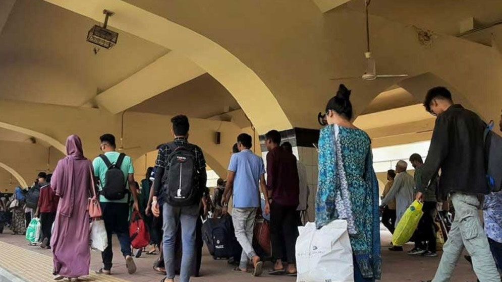 এপ্রিলে যেভাবে মিলতে পারে টানা ৫ দিনের ছুটি