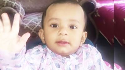 তসবিহর দানা গলায় আটকে প্রাণ গেল শিশুর