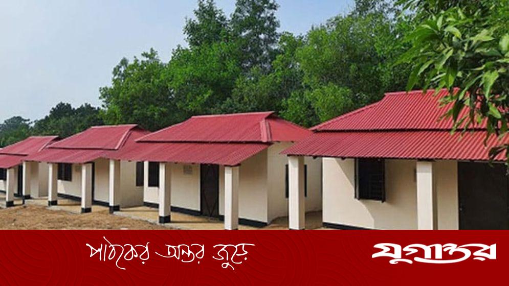 টাঙ্গাইলে আশ্রয়ণ প্রকল্পের ঘর বরাদ্দে প্রতারণা: কৃষক দল নেতার বিরুদ্ধে ৭০ হাজার টাকা হাতানোর অভিযোগ