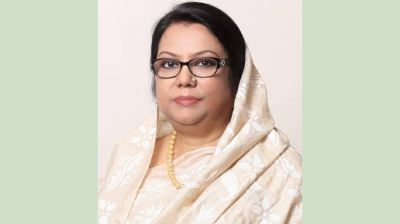 প্রতিবন্ধীর ঘর মেরামতে অনুদান দিলেন বিমানমন্ত্রী রিতা