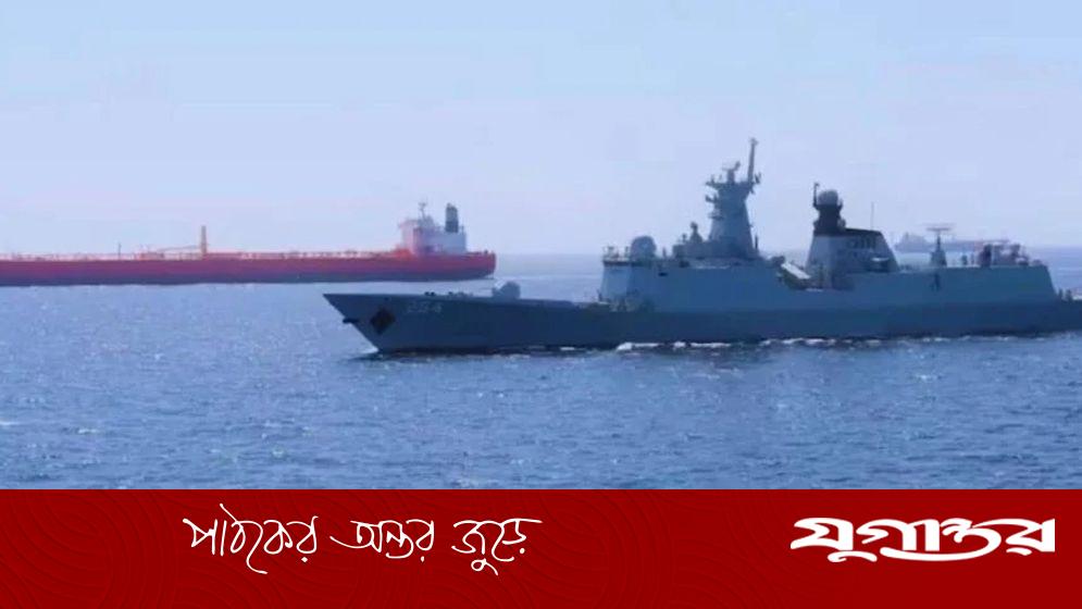 ইরান হরমুজ প্রণালীতে পাকিস্তানের ২০টি জাহাজ চলাচলের অনুমতি দিল