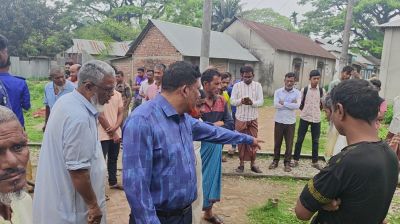 রেললাইনে পড়ে ছিল জুতা-লুঙ্গি, ঘরে মিলল লাশ!