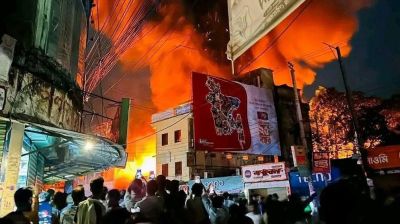সুনামগঞ্জ শহরে আগুনে পুড়ল ১১ দোকান
