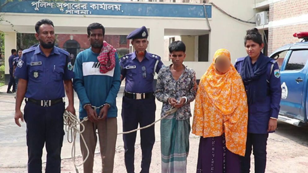 সাবেক স্বামীর সঙ্গে প্রেম, দ্বিতীয় স্বামীকে গলা কেটে হত্যা করেন জোছনা