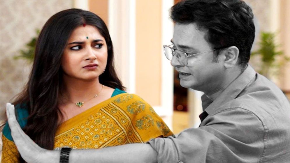 শ্বেতাকে নিয়ে সমুদ্রের দিকে এগিয়ে যাচ্ছিলেন রাহুল, শুটিংয়ের ফুটেজ উদ্ধার
