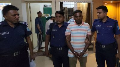 হুইপের ভাই পরিচয়ে তদবির করতে গিয়ে হাতেনাতে ধরা