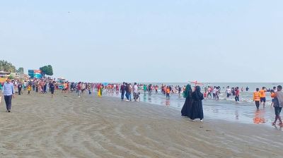 কুয়াকাটায় পর্যটকদের টার্গেট করে গলাকাটা বাণিজ্য