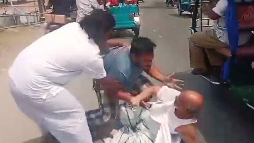 নিজের জায়গায় স্থাপনা নির্মাণ, ‘মব’ সৃষ্টি করে মালিককে পিটিয়ে জখম