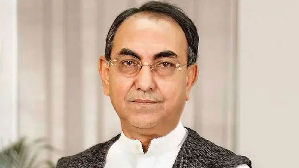 মির্জা আব্বাসকে কেবিনে স্থানান্তর