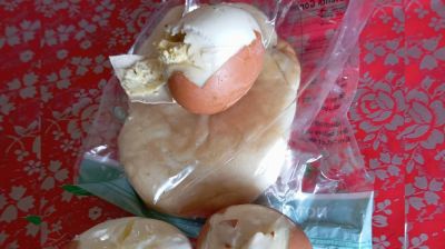 তালতলীতে স্কুল ফিডিং প্রকল্পে পঁচা ডিম ও রুটি দেওয়ার অভিযোগ