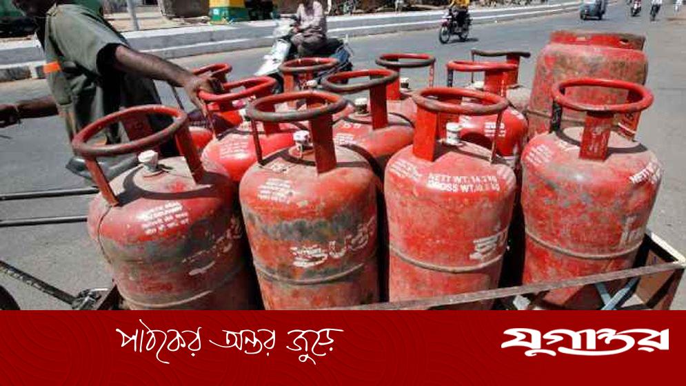 ভারতের কবরস্থানে লুকানো ৪১৪ গ্যাস সিলিন্ডার জব্দ, ১০ জন আটক