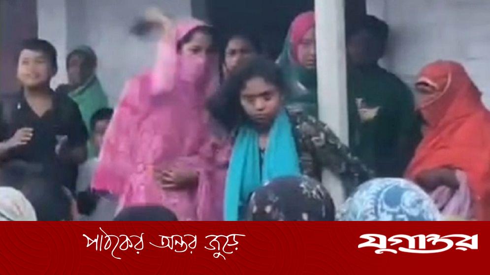 ঠাকুরগাঁওয়ে শিশুর অলঙ্কার চুরির অভিযোগে স্বামী-স্ত্রীকে গণপিটুনি, স্বামীর মাথা ন্যাড়া