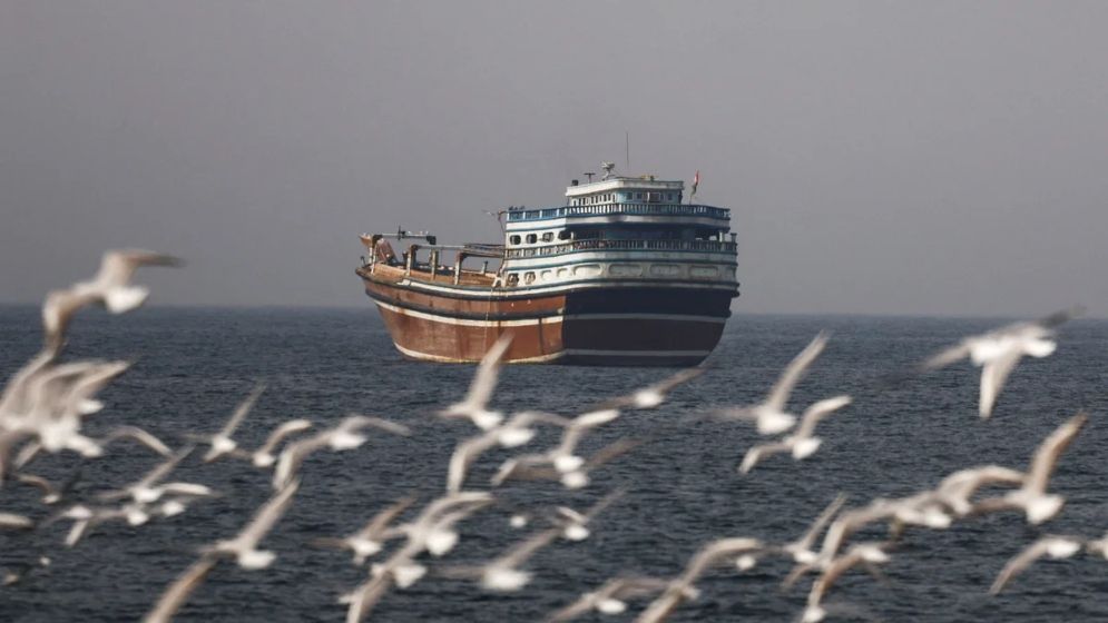 হরমুজে টোল বসালে যে পরিমাণ আয় করবে ইরান