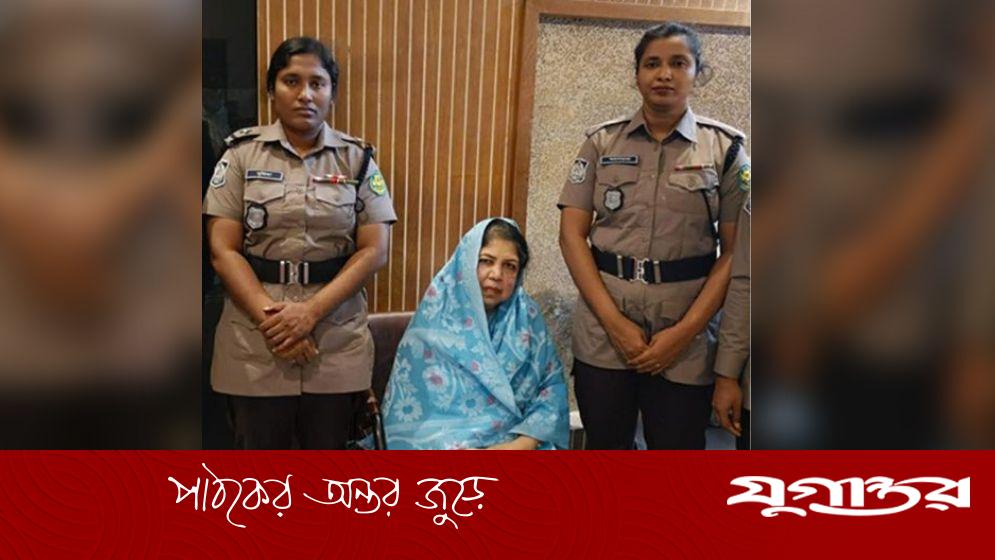 সাবেক স্পিকার শিরীন শারমিন চৌধুরীকে ডিবি আটক, আদালতে তোলা হবে দুপুরে
