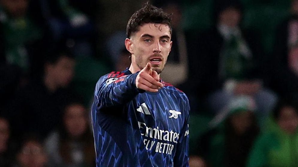 শেষ মুহূর্তের গোলে জিতল আর্সেনাল