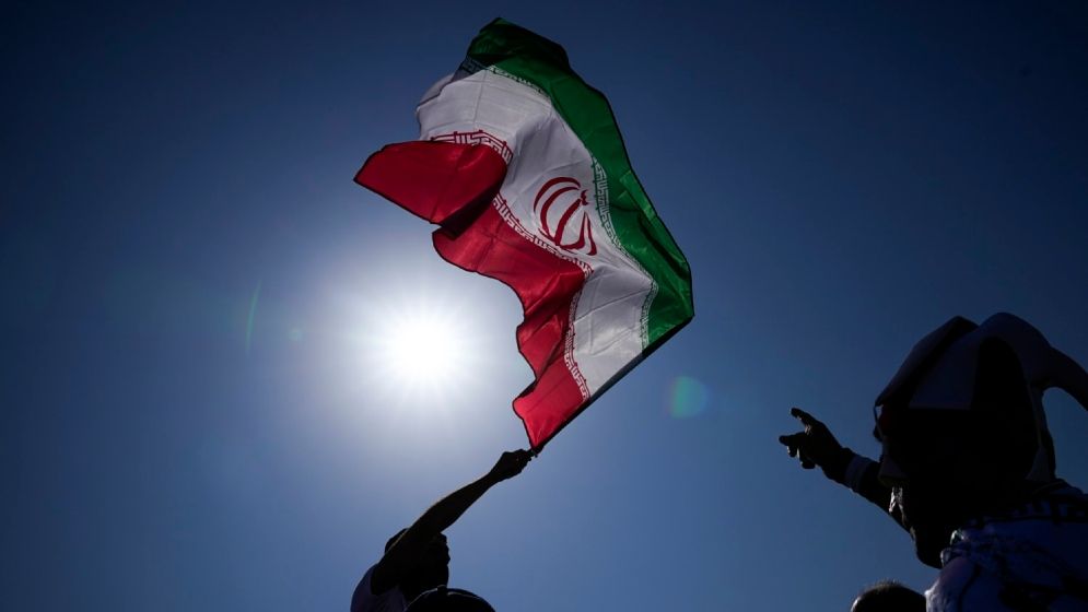 যুক্তরাষ্ট্রের প্রতি পূর্ণ অবিশ্বাস রেখে ‘ট্রিগারে আঙুল’ রাখছে ইরান