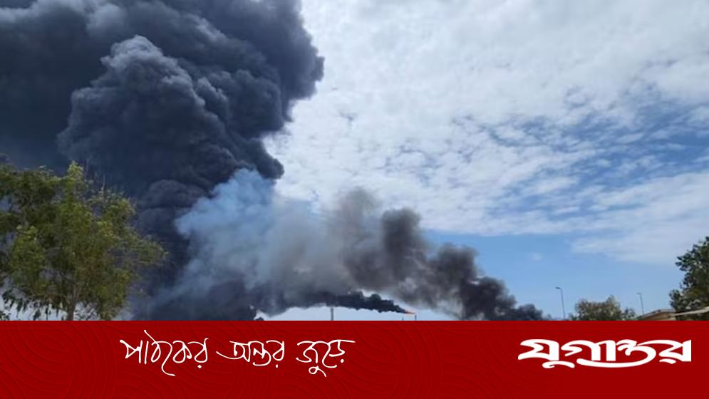 যুদ্ধবিরতি লঙ্ঘন করে ইরানের তেল শোধনাগারে হামলা, পাল্টা ক্ষেপণাস্ত্র নিক্ষেপ