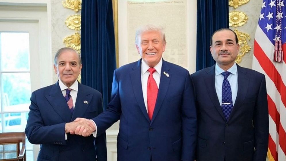 যুক্তরাষ্ট্রের চাপে যুদ্ধবিরতির মধ্যস্থতা করেছে পাকিস্তান