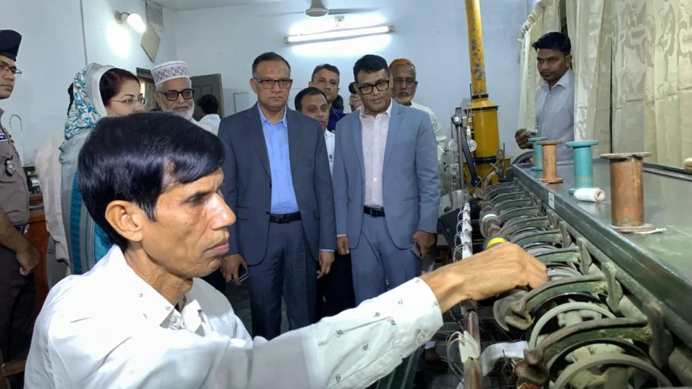 রেশমের হারানো গৌরব ফিরিয়ে আনতে কাজ শুরু হয়েছে: বস্ত্র ও পাট প্রতিমন্ত্রী