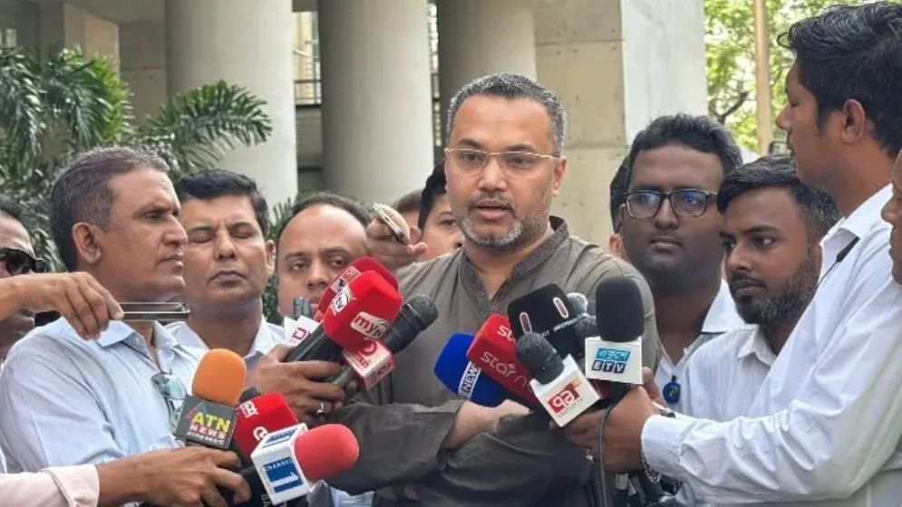 মালয়েশিয়ায় শ্রমবাজার দ্রুত খুলতে কাজ করছে সরকার: মাহদী আমিন