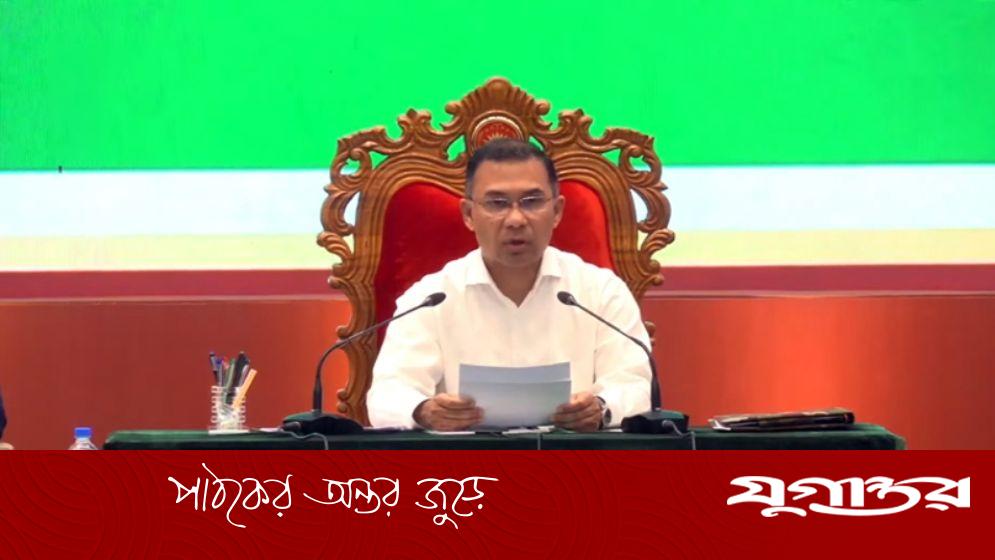 প্রধানমন্ত্রী: সশস্ত্র বাহিনী ব্যক্তি বা পরিবারের সম্পদ নয়, জাতীয় প্রতিষ্ঠান
