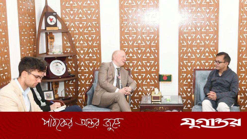 বাণিজ্যমন্ত্রীর সঙ্গে জার্মানি ও সুইডেনের রাষ্ট্রদূতের বৈঠক: বিনিয়োগ ও বাণিজ্য সহযোগিতা নিয়ে আলোচনা