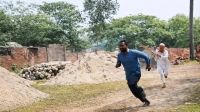 বাঁশ নিয়ে প্রকৌশলীকে ঠিকাদারের ধাওয়া, এমপির ২৪ ঘণ্টার আলটিমেটাম