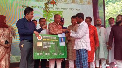 কৃষক কার্ড বিতরণে রাজনৈতিক বিবেচনা-অনিয়মের সুযোগ নেই: আইনমন্ত্রী