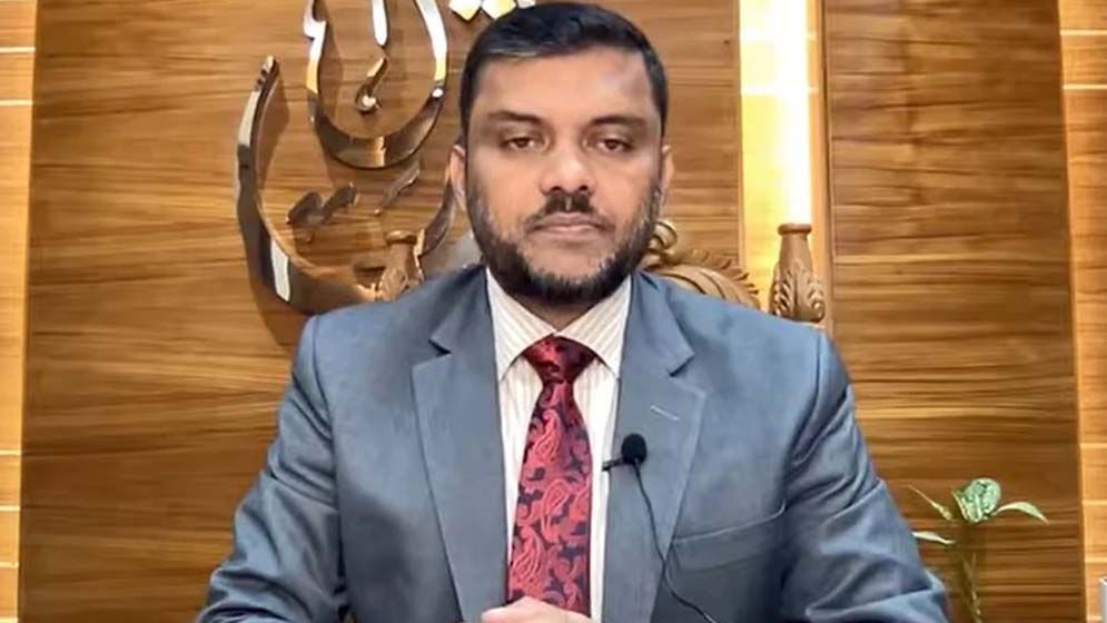 বার কাউন্সিল নির্বাচনে অংশ নেওয়ার ঘোষণা শিশির মনিরের