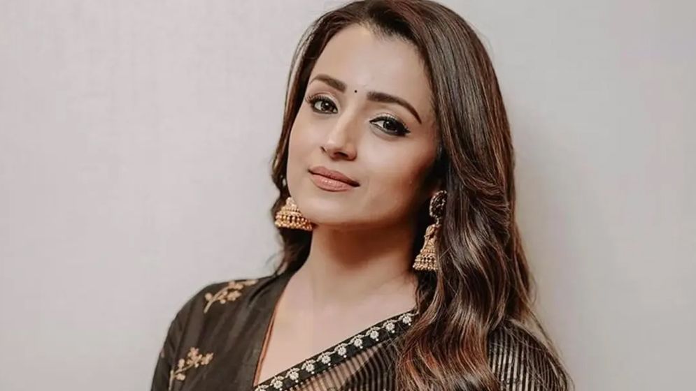 বাড়িতে বোমাতঙ্কের পর কেমন আছেন তৃষা কৃষ্ণান