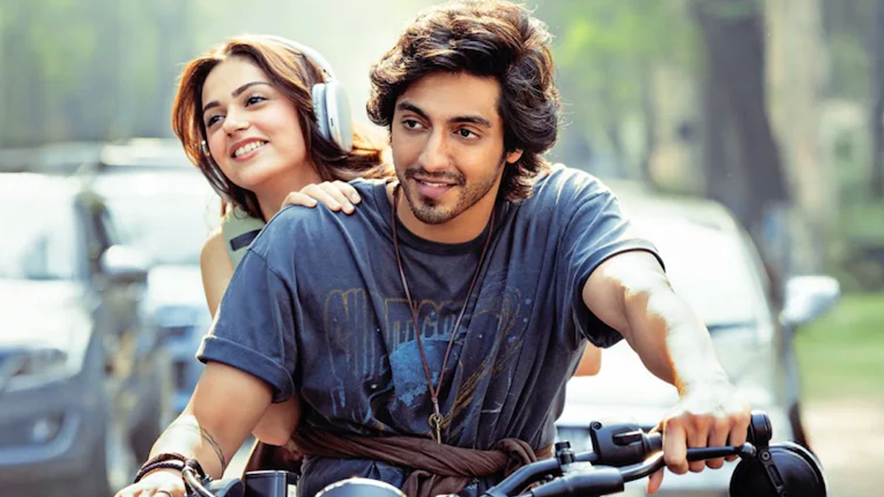 ‘সাইয়ারা’র সেই আহান-অনীত ফের রোমান্টিক সিনেমায় জুটি