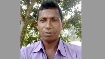 বসতবাড়ি বিক্রি করেও ভারত যাওয়া হলো না রথিকান্তের