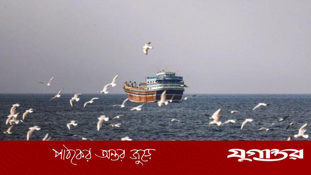 ইরানের নতুন নিয়ম: হরমুজ প্রণালি পার হতে আইআরজিসির অনুমতি বাধ্যতামূলক