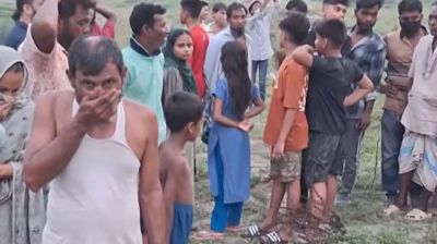 মাটি খুঁড়ে অজ্ঞাত মা ও নবজাতকের বস্তাবন্দি লাশ উদ্ধার