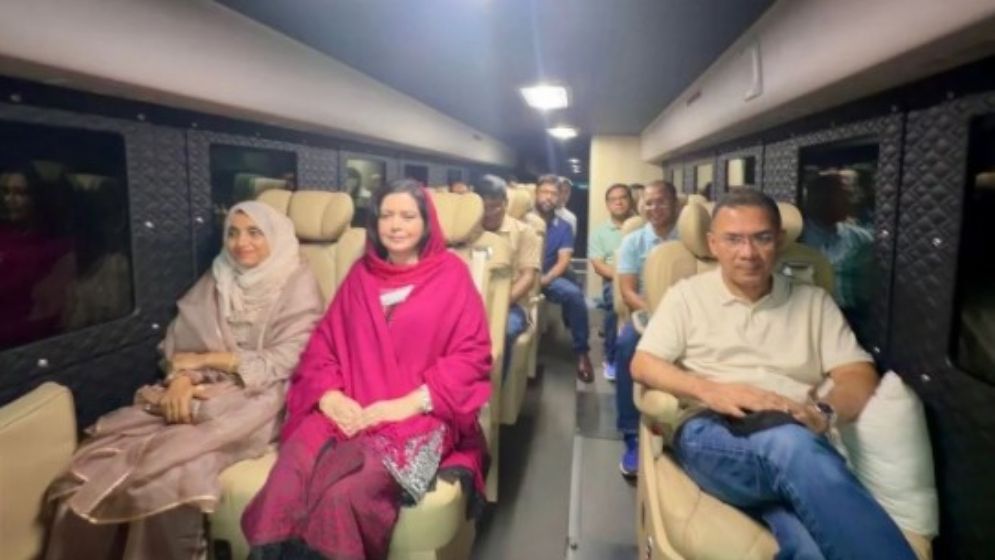 বগুড়ায় পৌঁছেছেন প্রধানমন্ত্রী