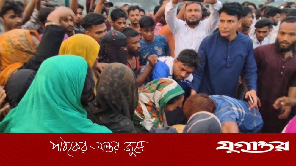 সিলেটে মন্ত্রীর গাড়িবহর আটকে নারীদের বিক্ষোভ, উচ্ছেদের ভয়ে পায়ে পড়লেন