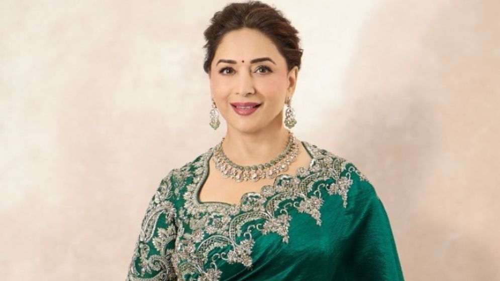 যে সিনেমা দিয়ে সালমানকেও পারিশ্রমিকে ছাড়িয়ে যান মাধুরী