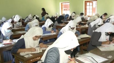 রাঙ্গাবালীতে প্রবেশপত্র বিতরণে রমরমা ‘বাণিজ্য’