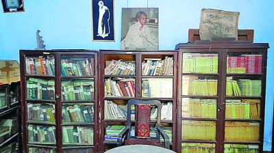 পাঠকশূন্য গোলাম মোর্তাজা প্রতিষ্ঠিত প্রজ্ঞানী পাঠাগার