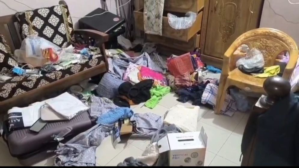রূপগঞ্জে প্রবাসীর বাড়িতে ডাকাতি