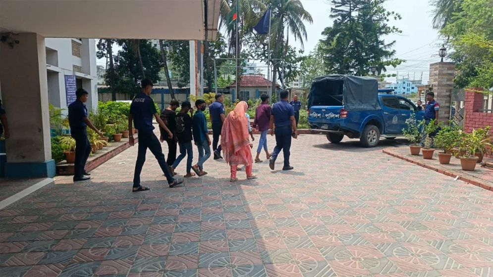 জেল খাটার অভিজ্ঞতা নিতে ৬ কিশোর মিলে হত্যা করে শিশু হোসাইনকে