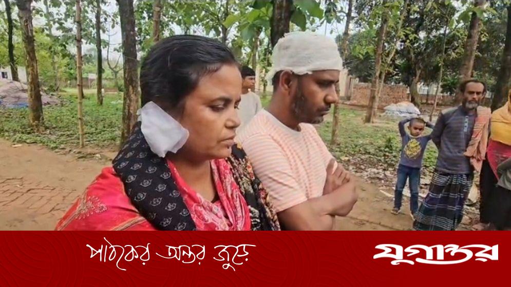 স্বামীর মাথা ফাটিয়ে স্ত্রীর কান ছিঁড়ে ডাকাতি