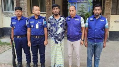 সালথায় ইউপি চেয়ারম্যান সোহাগ গ্রেপ্তার