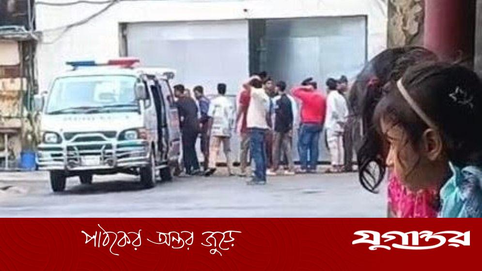 প্যারোলে মুক্তি না পেয়ে জেলগেটে বাবার লাশ দেখলেন ছাত্রলীগ নেতা