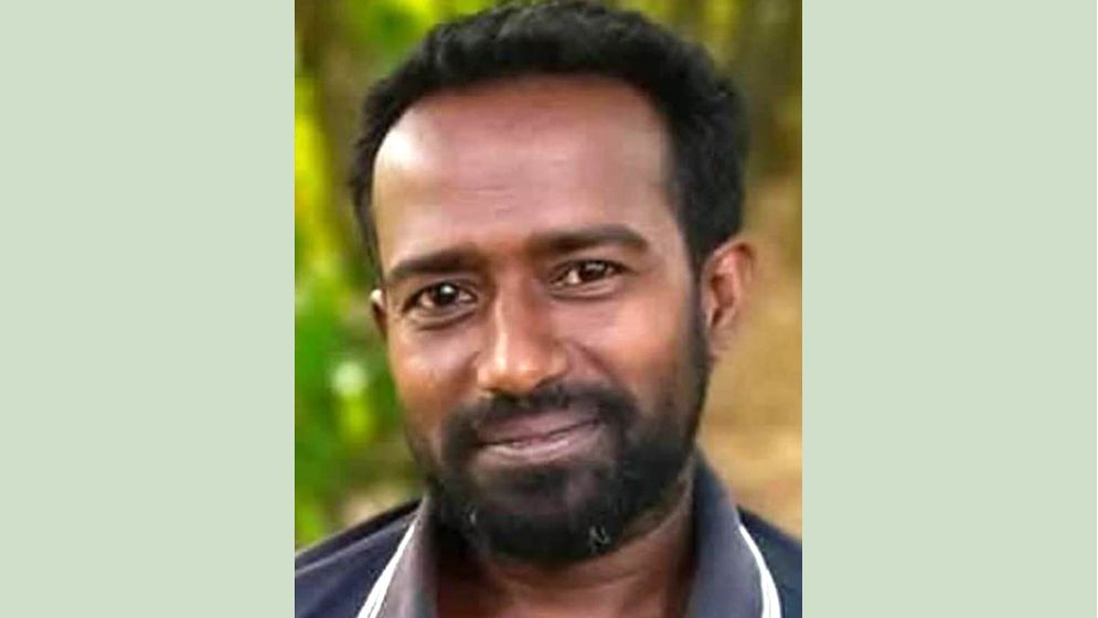 কই গেছিলি বলতেই পেটে ঢুকিয়ে দেয় ছুরি, মারা গেলেন যুবক