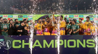 পিএসএলে কে কোন পুরস্কার জিতলেন